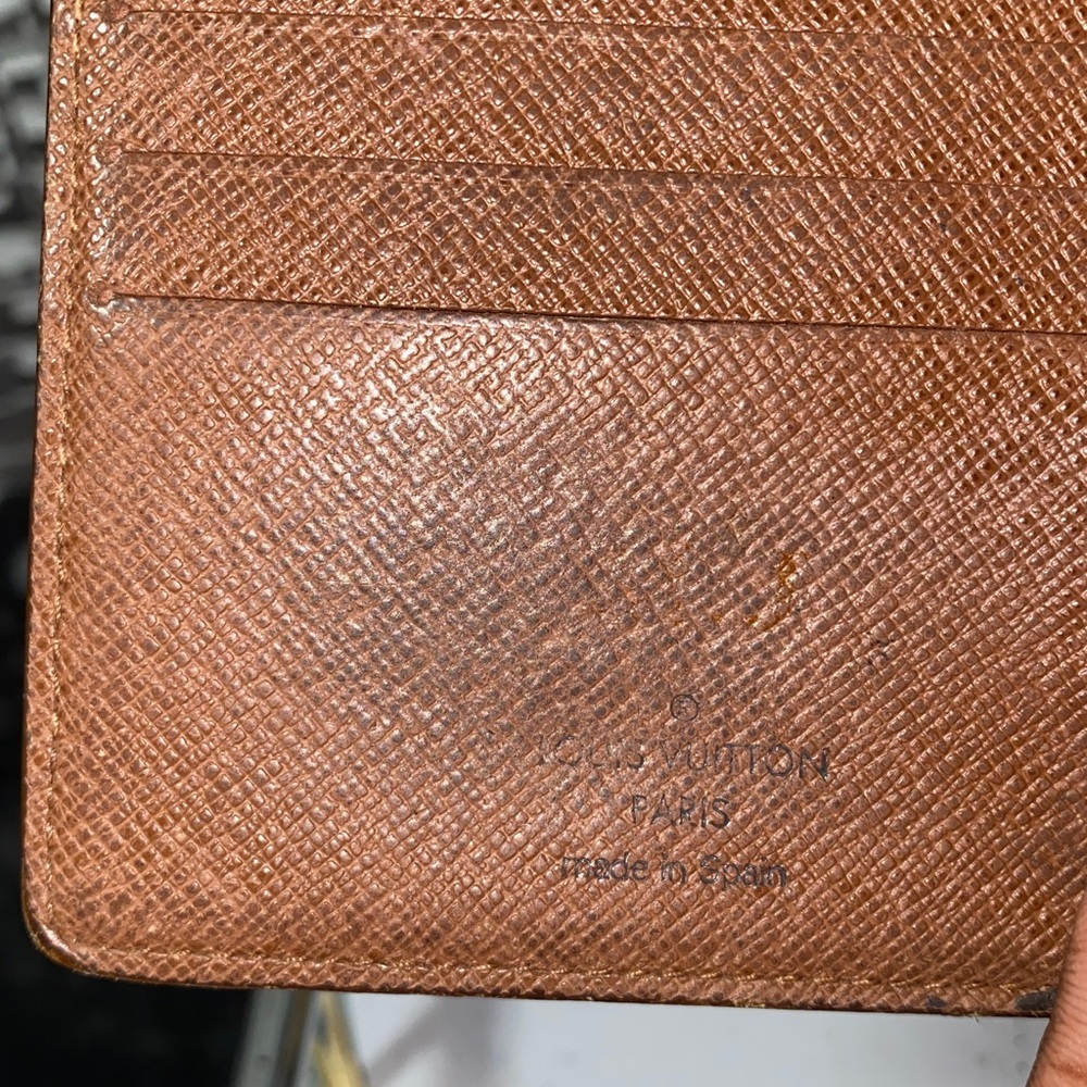Authentic Louis Vuitton Monogram Marco Wallet - Picture 5 of 15